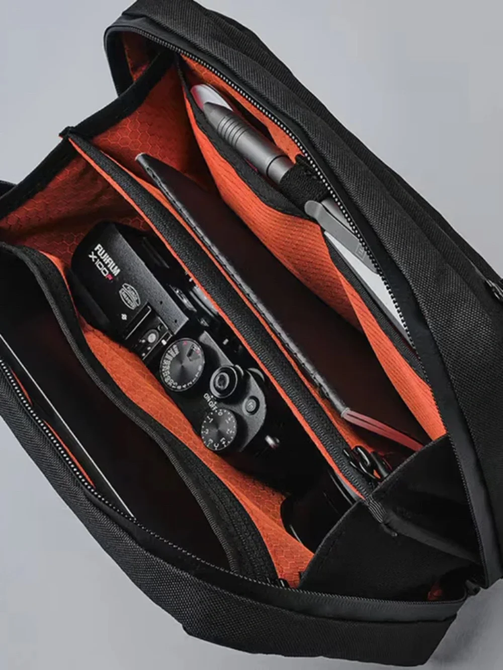 ALPAKA Elements Tech Case - Travel Organizer Pouch for Electronics, Cables